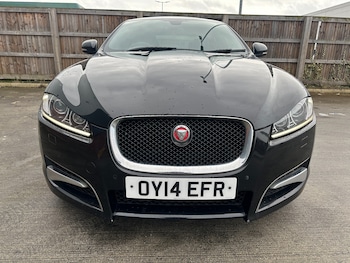 Used Jaguar XF 2014 for sale - 77759516: Photo