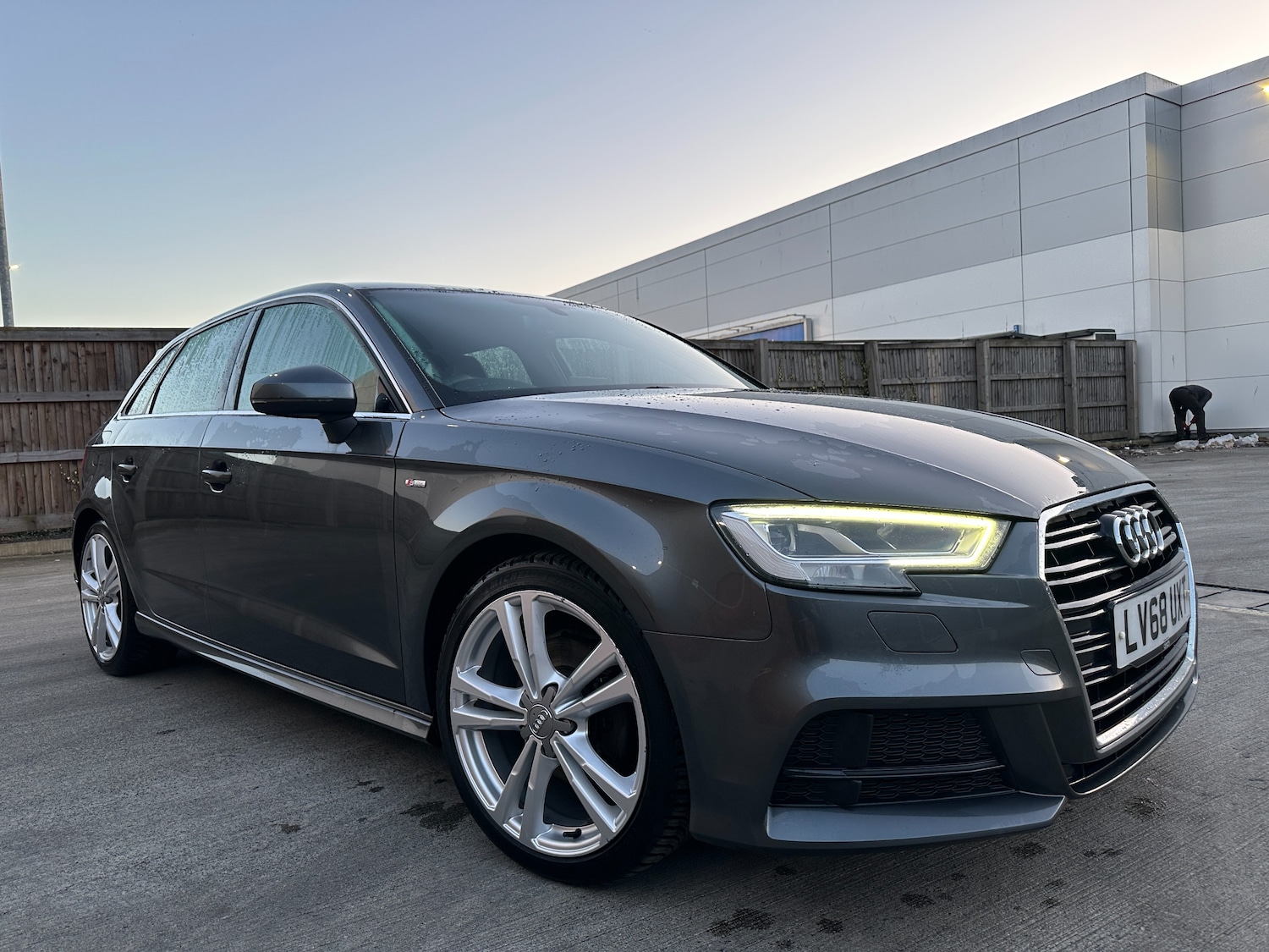 Used Audi A3 2018 for sale - 77855815: Photo 2