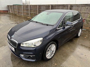 Used BMW 2 Series Active Tourer 2016 for sale - 77931777: Photo