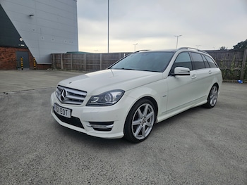 Used Mercedes-Benz C-Class 2011 for sale - 75908568: Photo