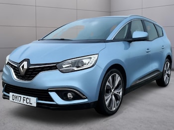 Used Renault Grand Scenic 2017 for sale - 79351069: Photo