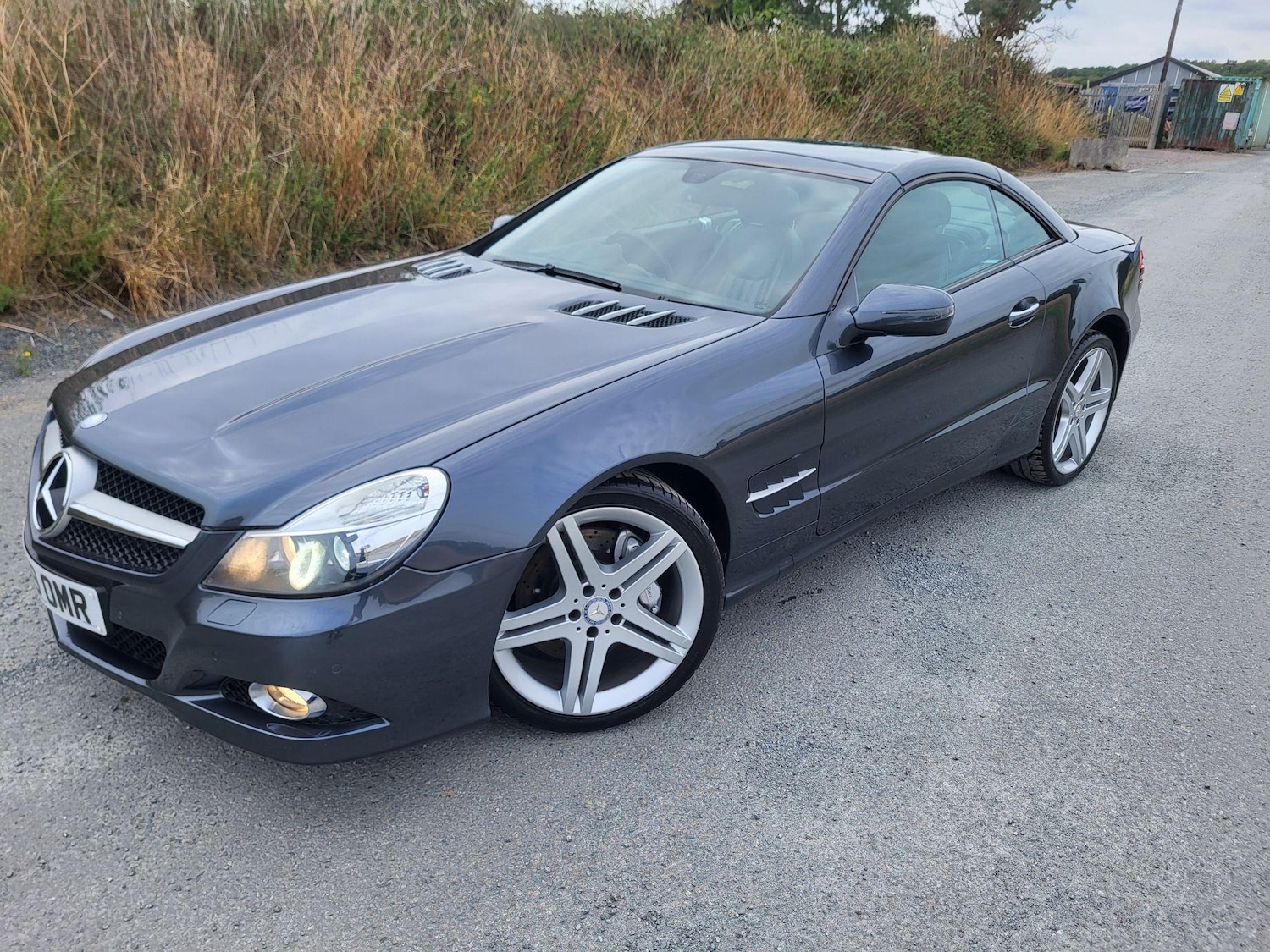 Used Mercedes-Benz SL 2010 for sale - 76539132: Photo 11