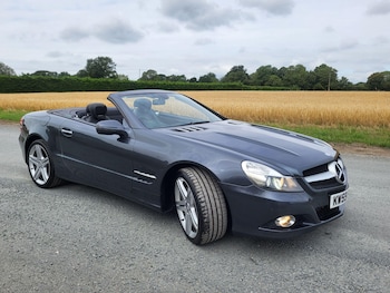 Used Mercedes-Benz SL 2010 for sale - 76539132: Photo