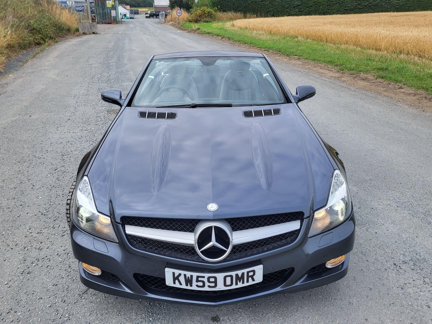 Used Mercedes-Benz SL 2010 for sale - 76539132: Photo 2