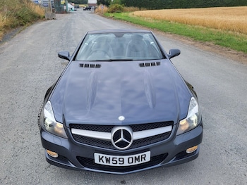 Used Mercedes-Benz SL 2010 for sale - 76539132: Photo