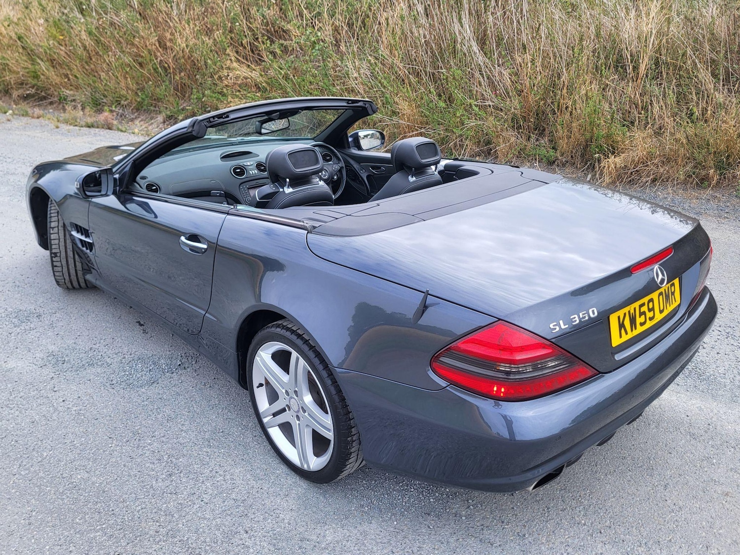 Used Mercedes-Benz SL 2010 for sale - 76539132: Photo 5