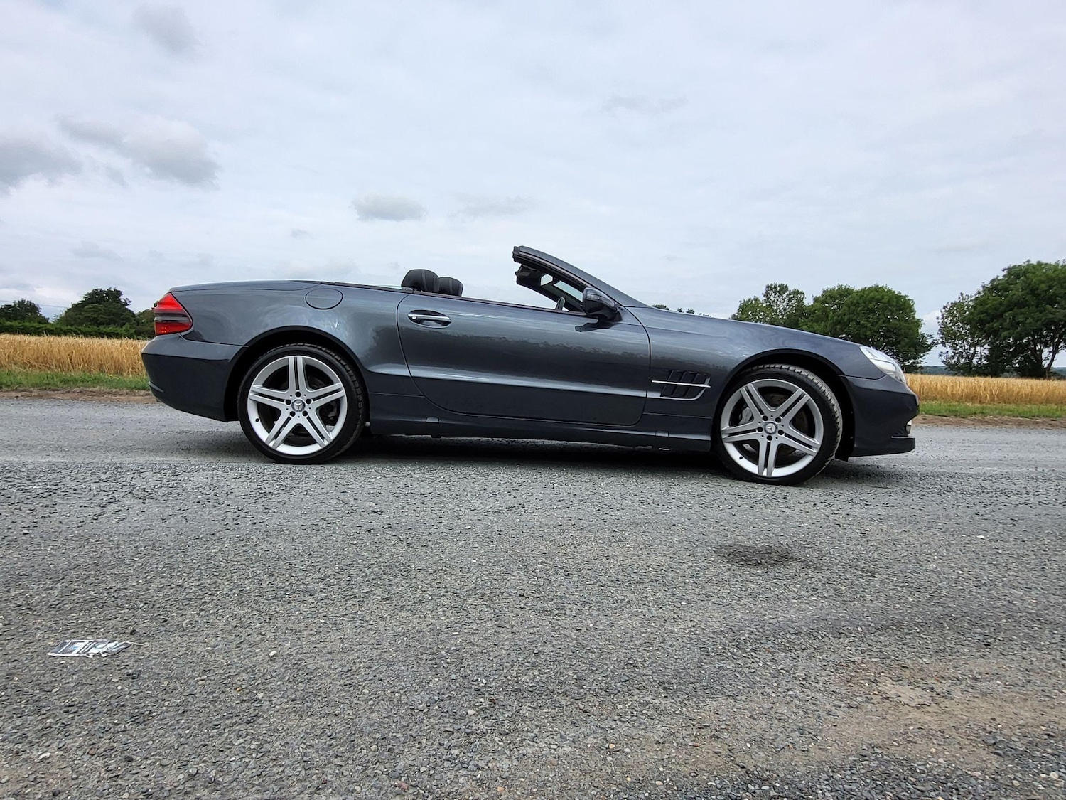 Used Mercedes-Benz SL 2010 for sale - 76539132: Photo 8