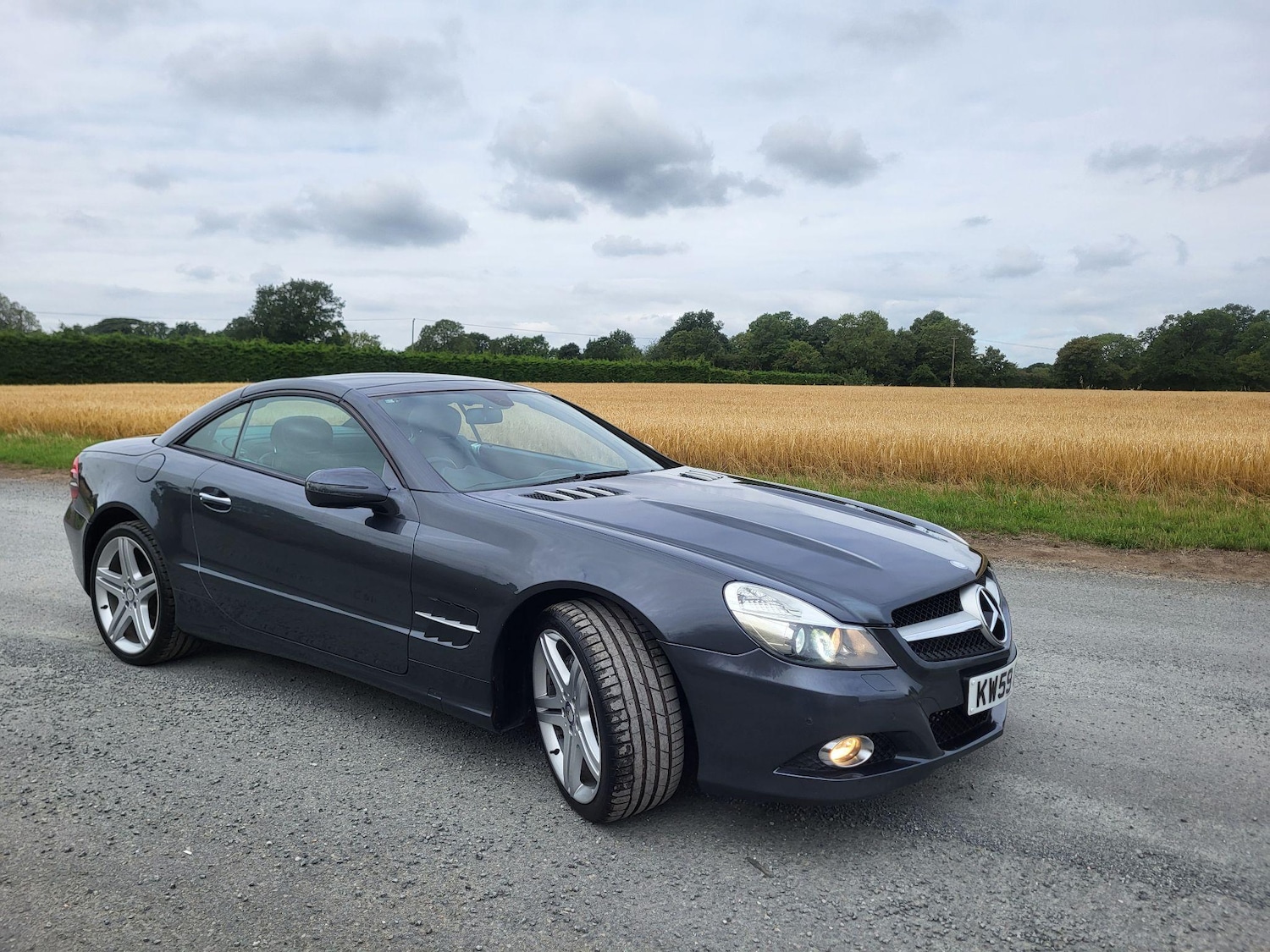 Used Mercedes-Benz SL 2010 for sale - 76539132: Photo 9