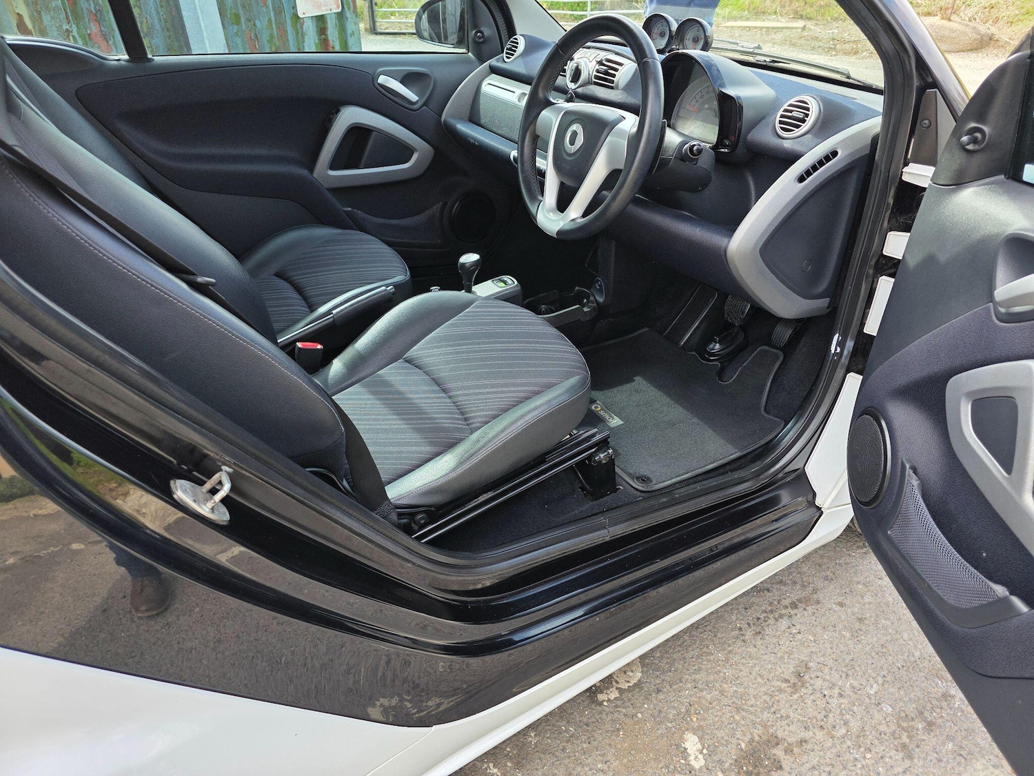 Used smart fortwo 2012 for sale - 78185136: Photo 16