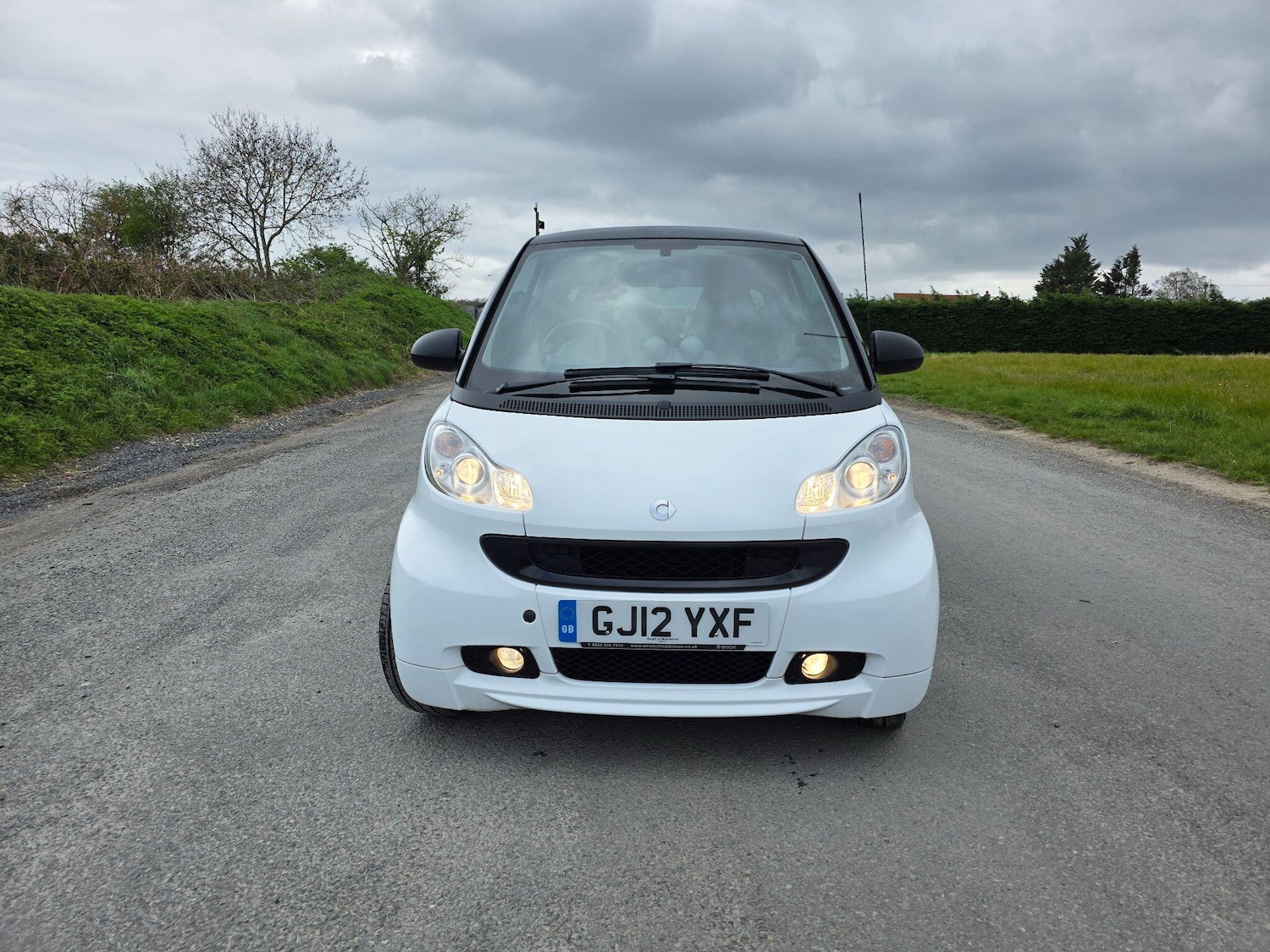 Used smart fortwo 2012 for sale - 78185136: Photo 2
