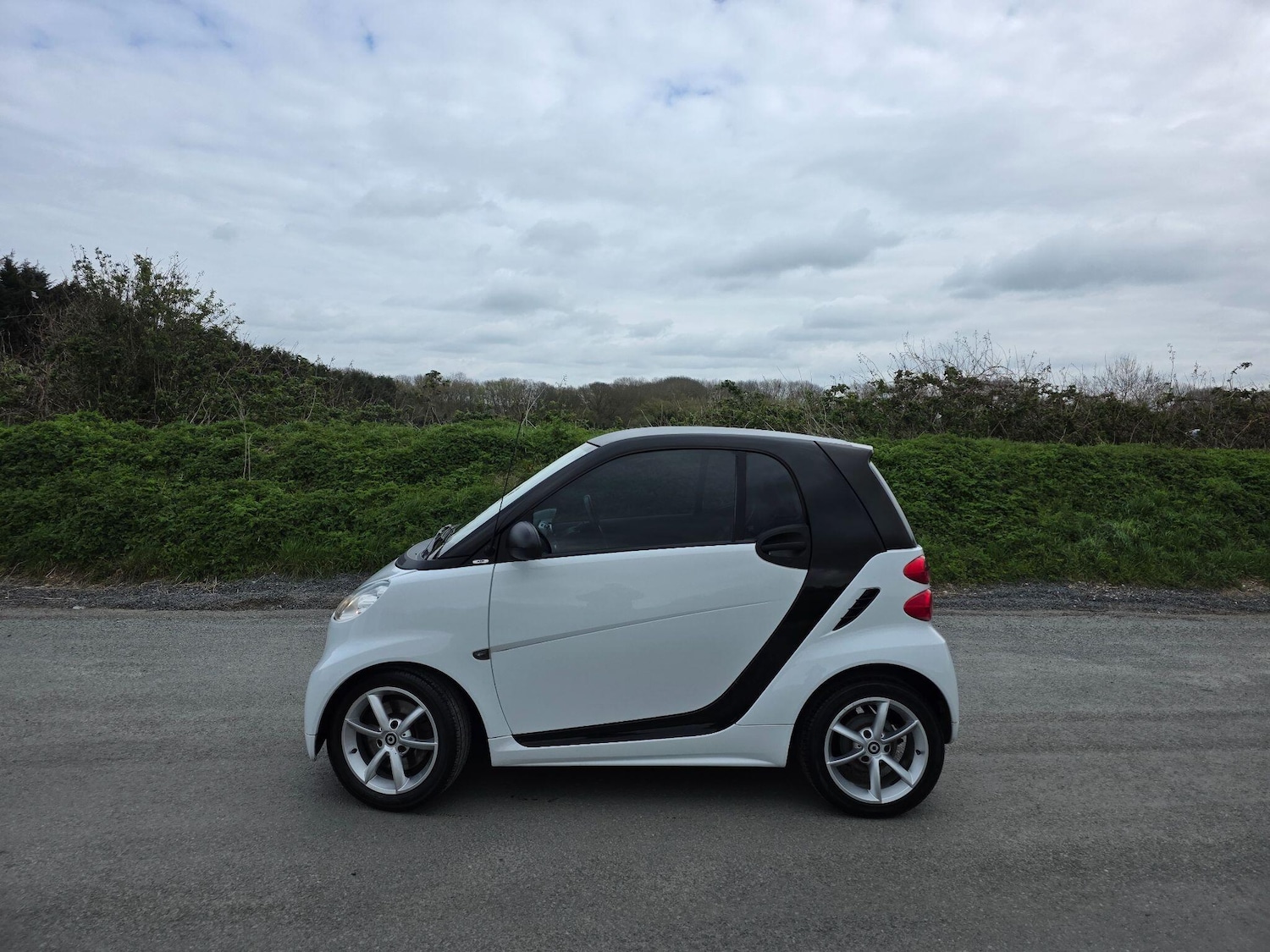 Used smart fortwo 2012 for sale - 78185136: Photo 4