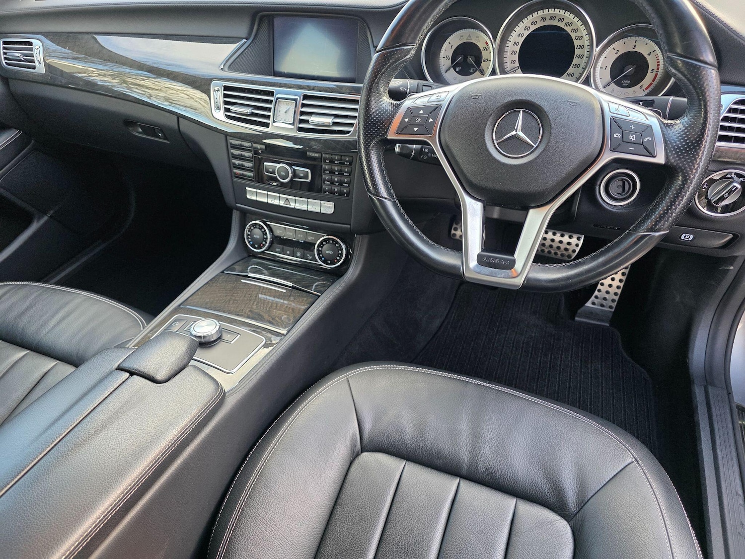 Used Mercedes-Benz CLS 2014 for sale - 77469231: Photo 11