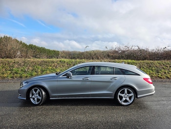 Used Mercedes-Benz CLS 2014 for sale - 77469231: Photo