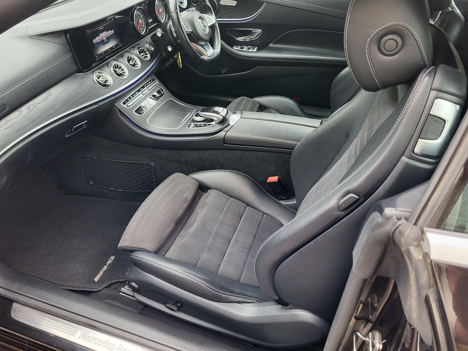 Used Mercedes-Benz E Class 2018 for sale - 77479249: Photo 26