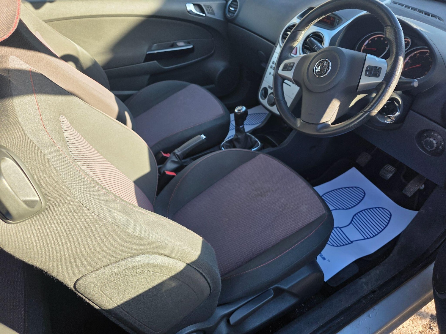 Used Vauxhall Corsa 2007 for sale - 76759383: Photo 9