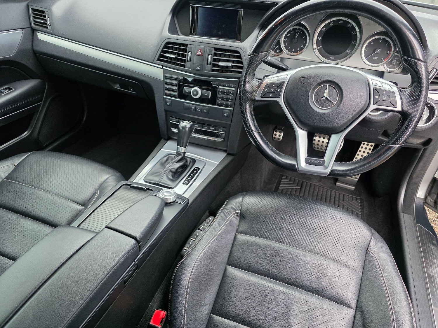 Used Mercedes-Benz E Class 2012 for sale - 77377444: Photo 19