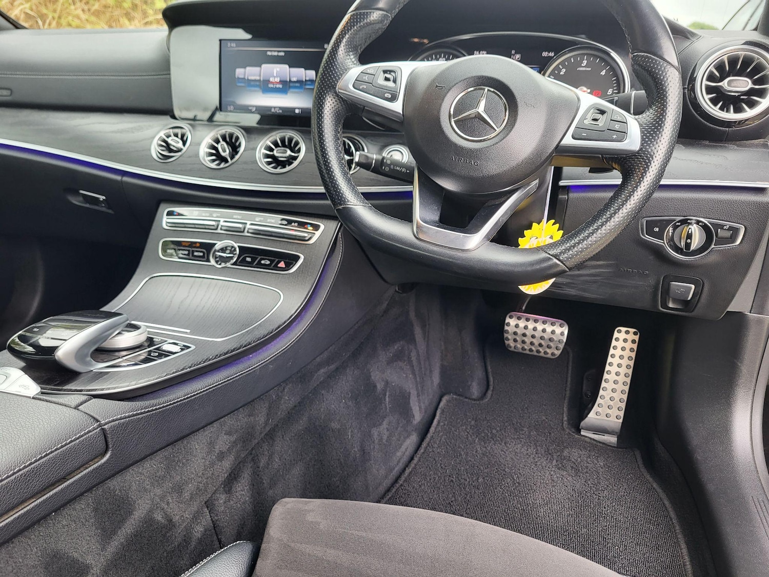 Used Mercedes-Benz E Class for sale - 76729028: Photo 25