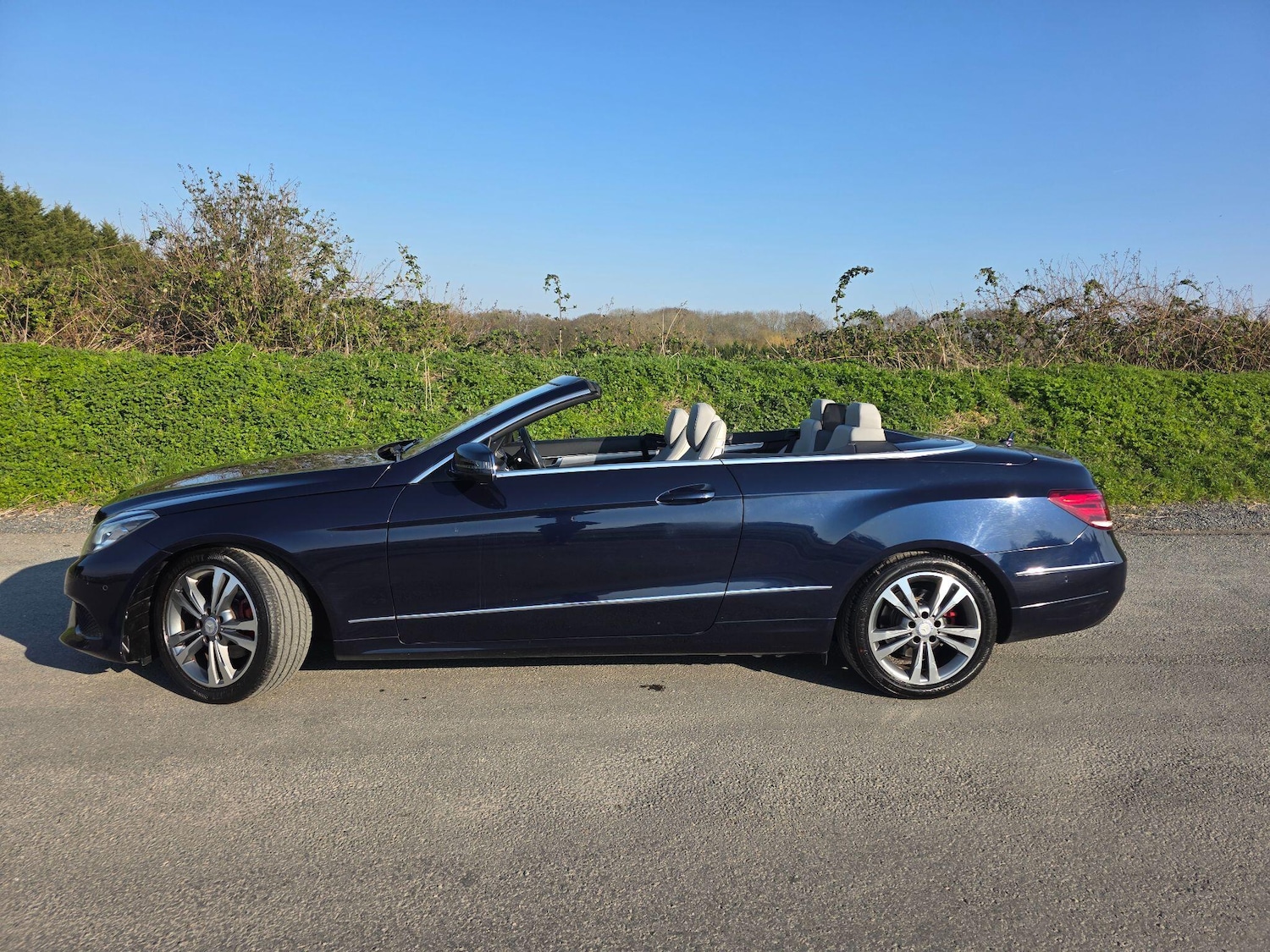 Used Mercedes-Benz E Class for sale - 77957834: Photo 4