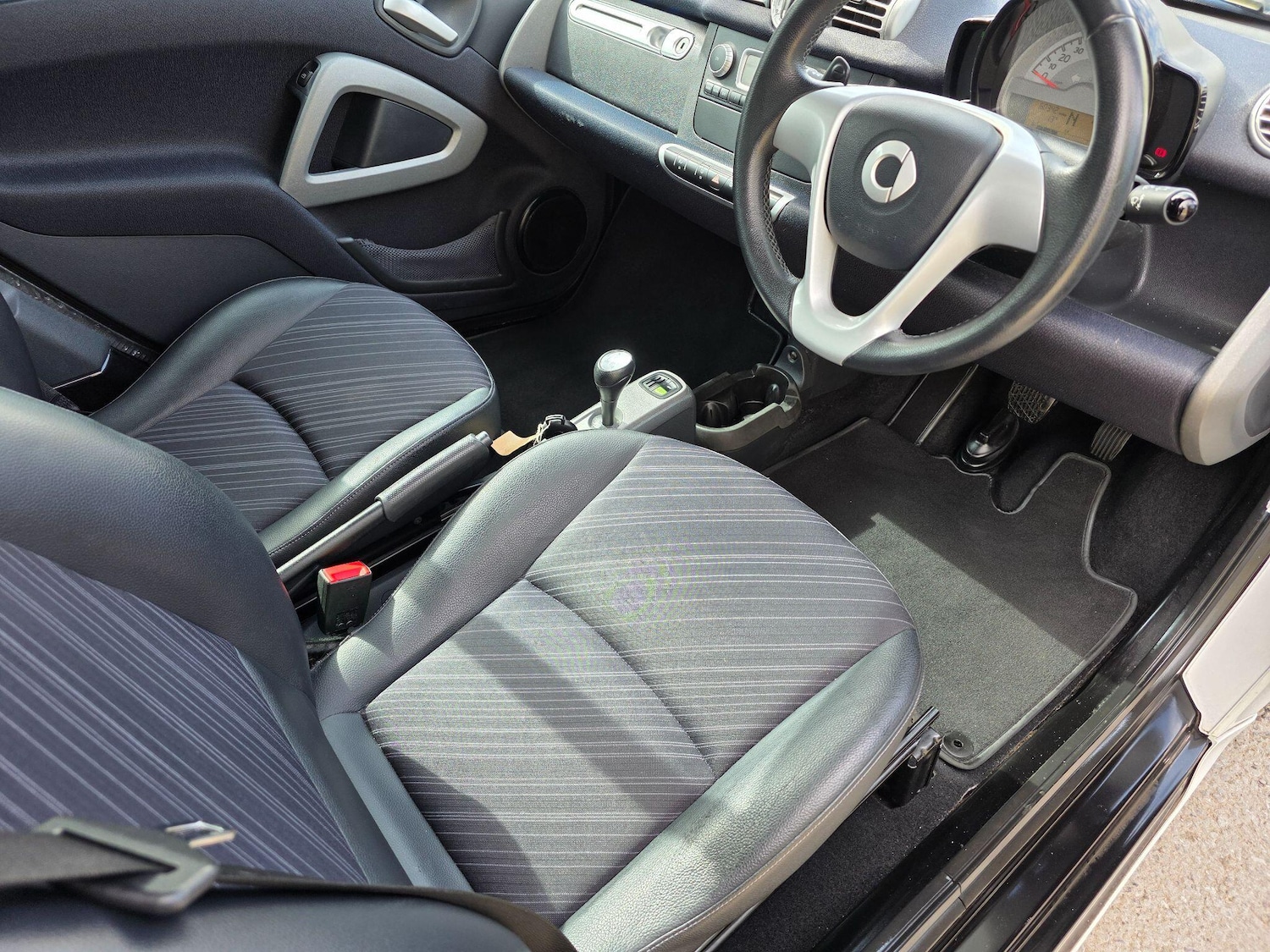 Used smart fortwo 2012 for sale - 78087135: Photo 13