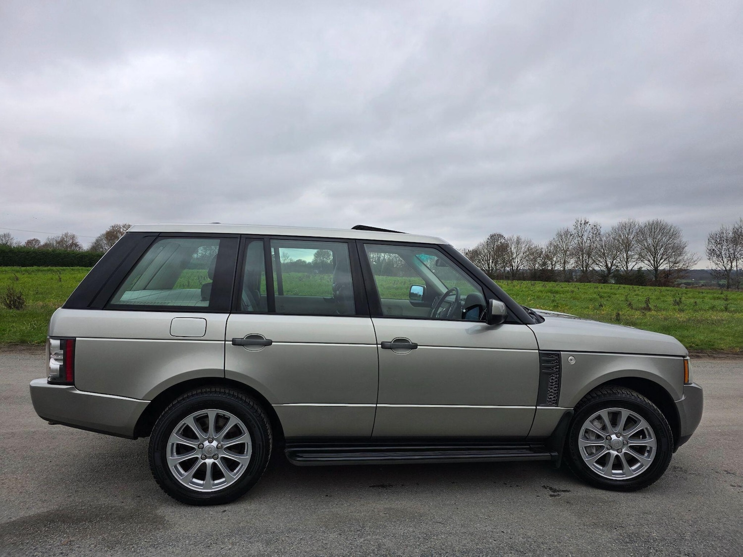 Used Land Rover Range Rover 2011 for sale - 77156273: Photo 8