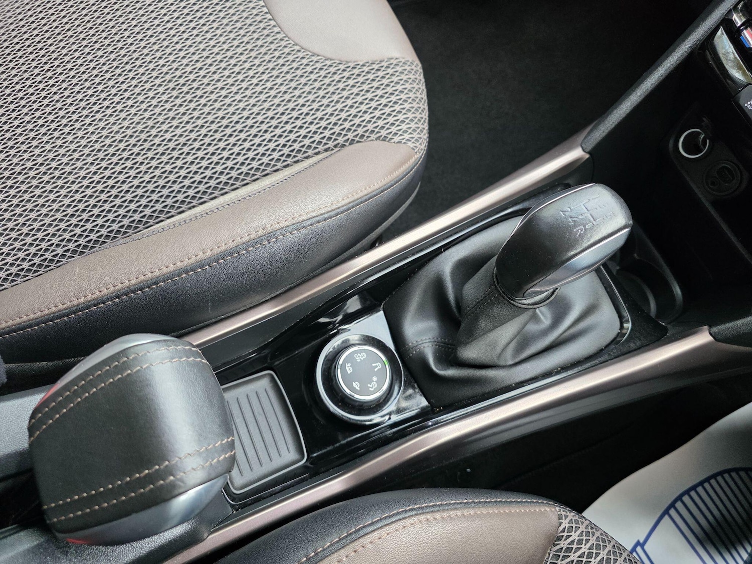 Used Peugeot 2008 2013 for sale - 76538316: Photo 20