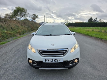 Used Peugeot 2008 2013 for sale - 76538316: Photo