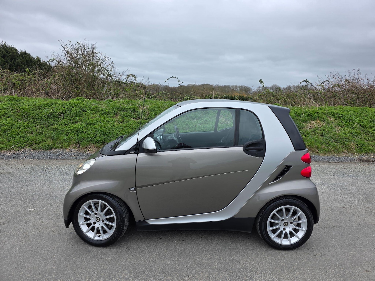 Used smart fortwo 2010 for sale - 78006759: Photo 5