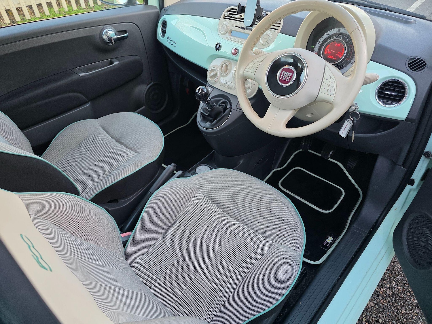 Used Fiat 500 2015 for sale - 76913763: Photo 9
