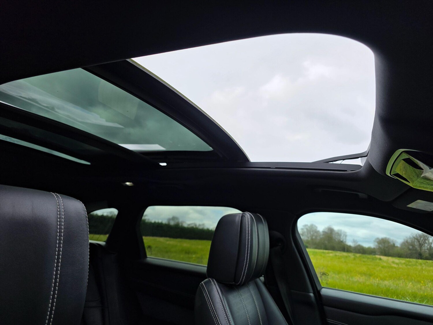 Used Land Rover Range Rover Velar for sale - 78115280: Photo 15