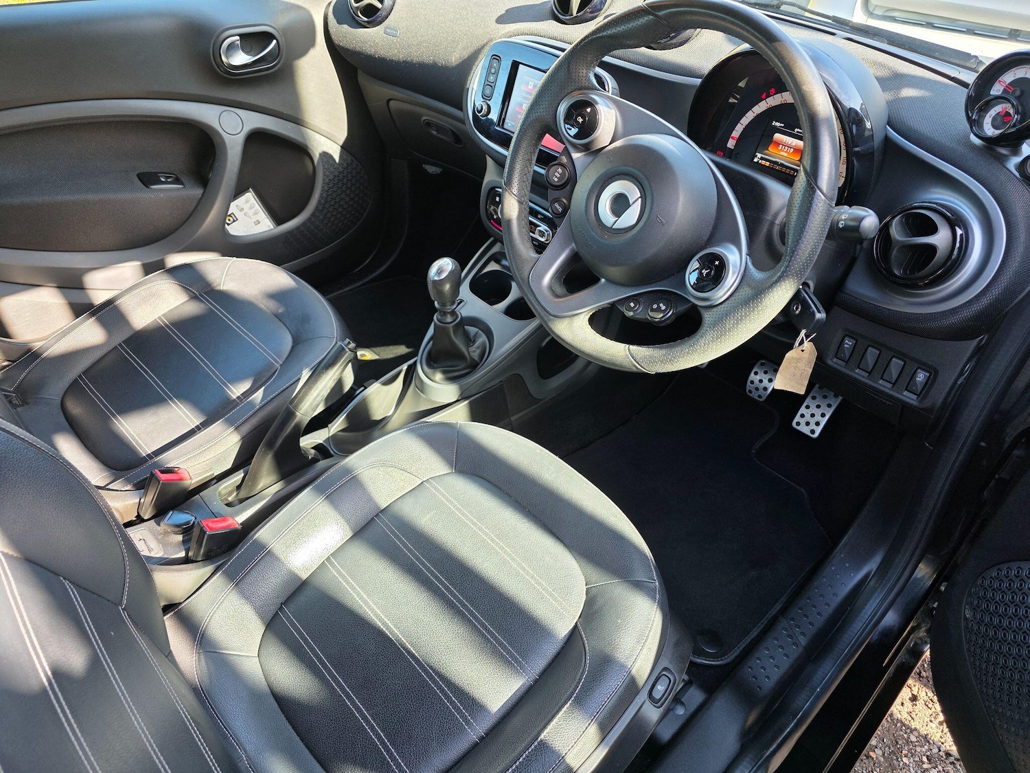 Used smart fortwo 2016 for sale - 77925517: Photo 15