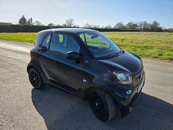 smart fortwo feature image