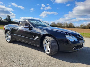 Used Mercedes-Benz SL 2005 for sale - 76538702: Photo