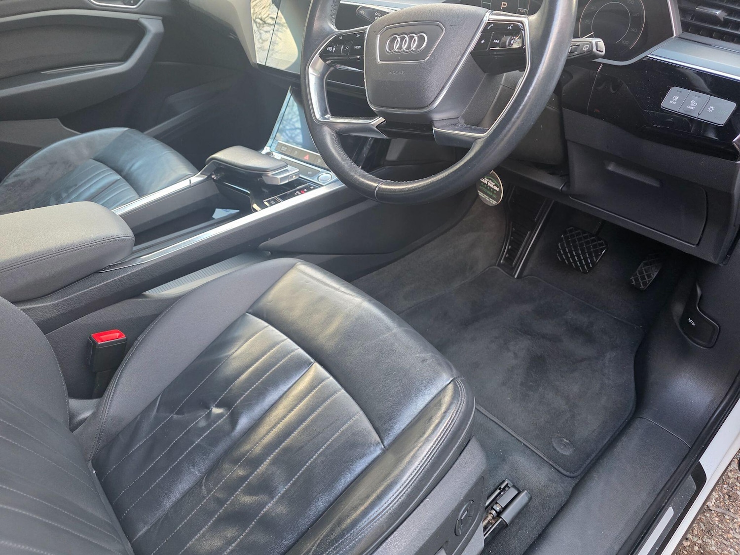 Used Audi e-tron 2020 for sale - 77267972: Photo 14