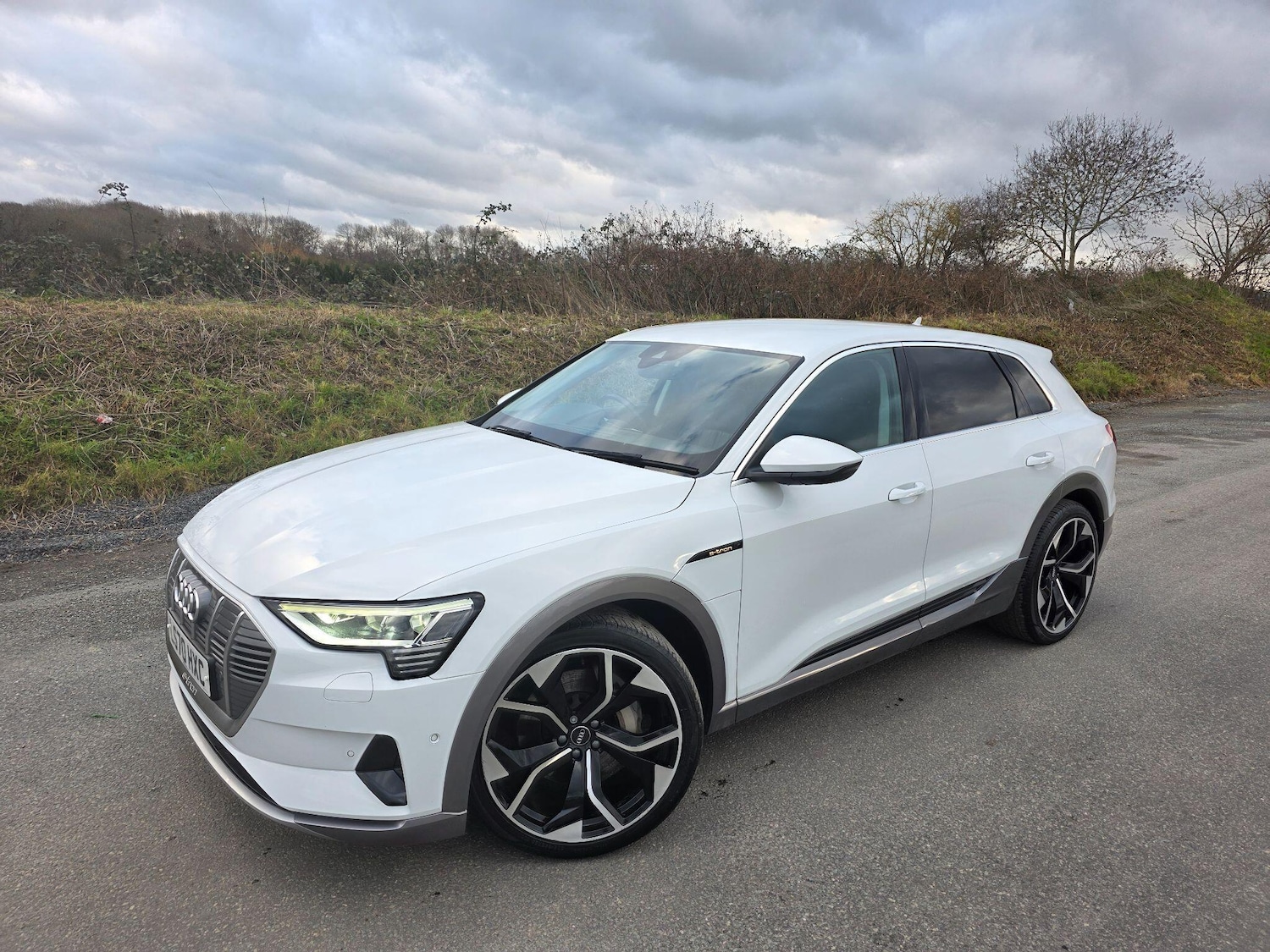 Used Audi e-tron 2020 for sale - 77267972: Photo 3