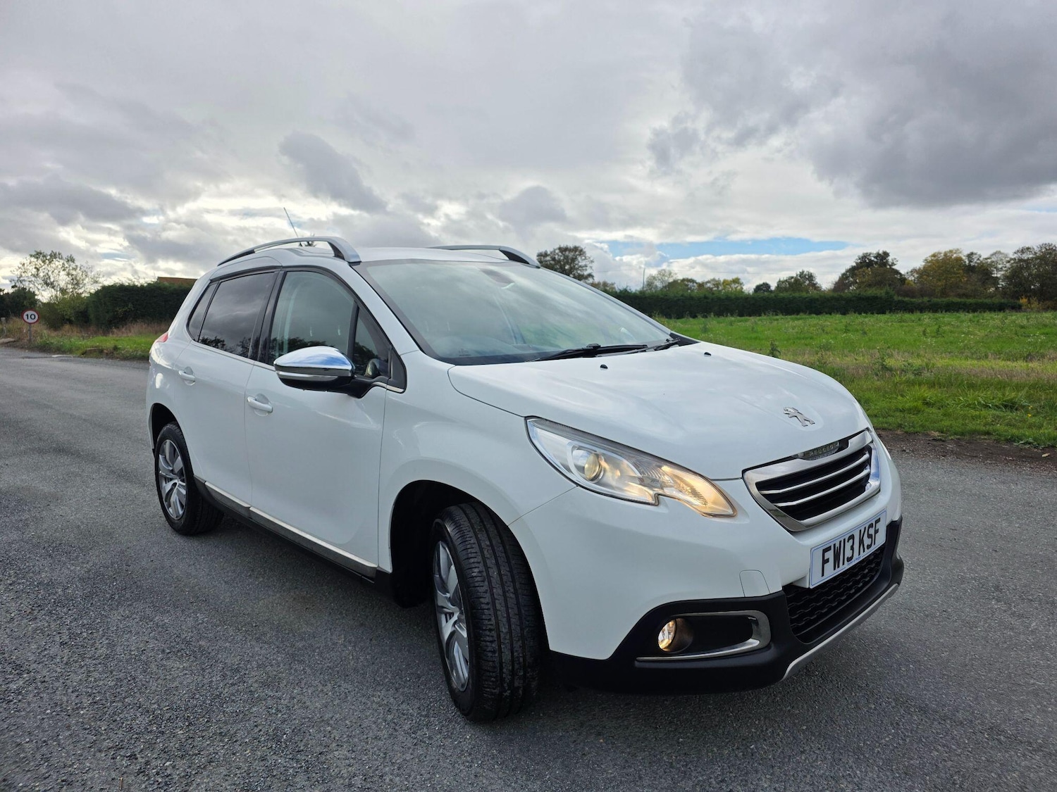 Used Peugeot 2008 2013 for sale - 76584683: Photo 1