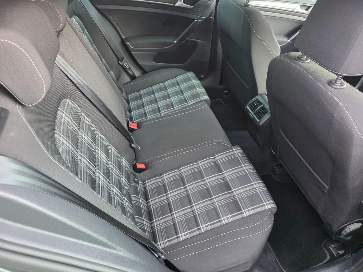 Used Volkswagen Golf 2018 for sale - 77573891: Photo 15