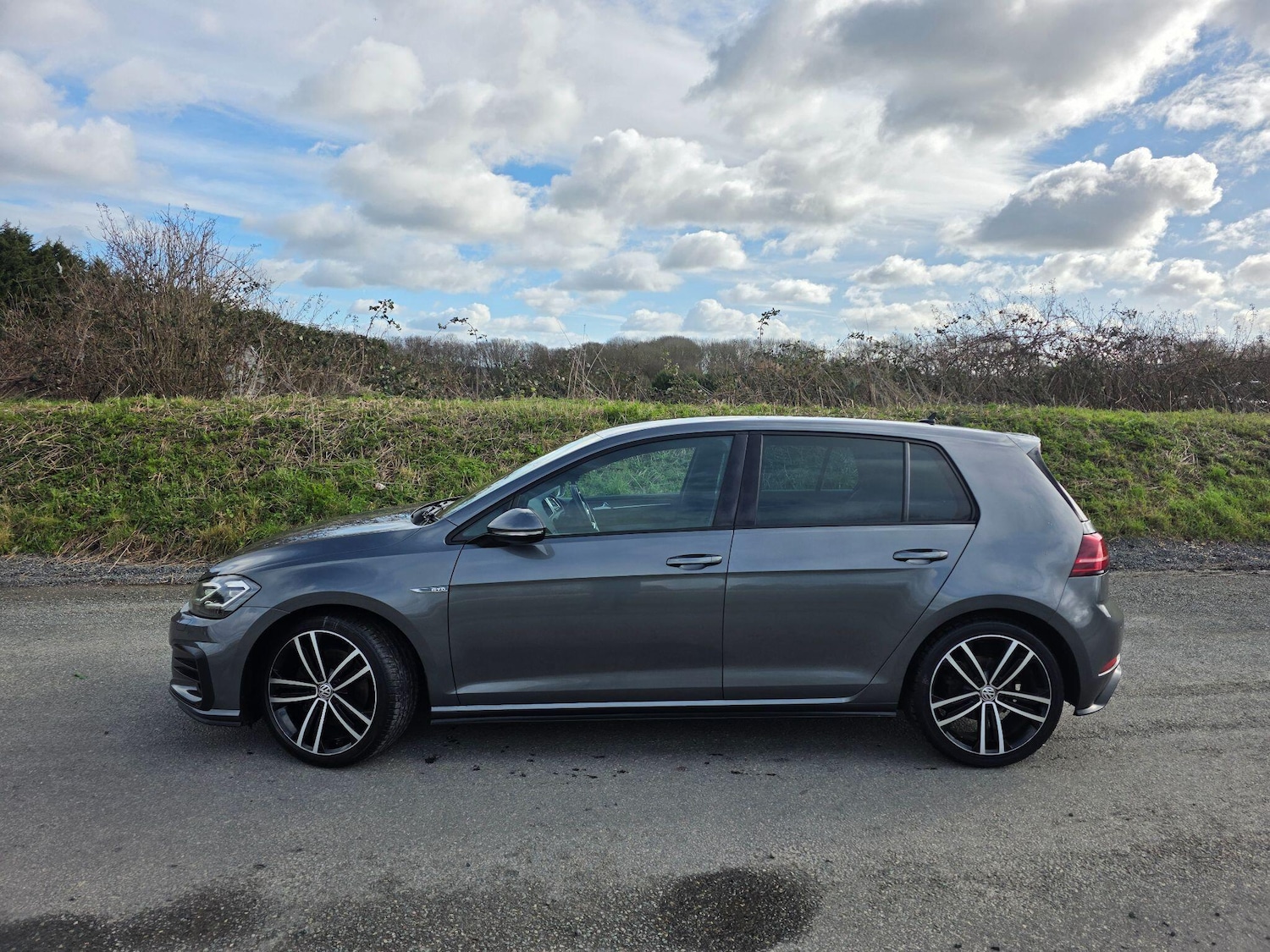 Used Volkswagen Golf 2018 for sale - 77573891: Photo 4