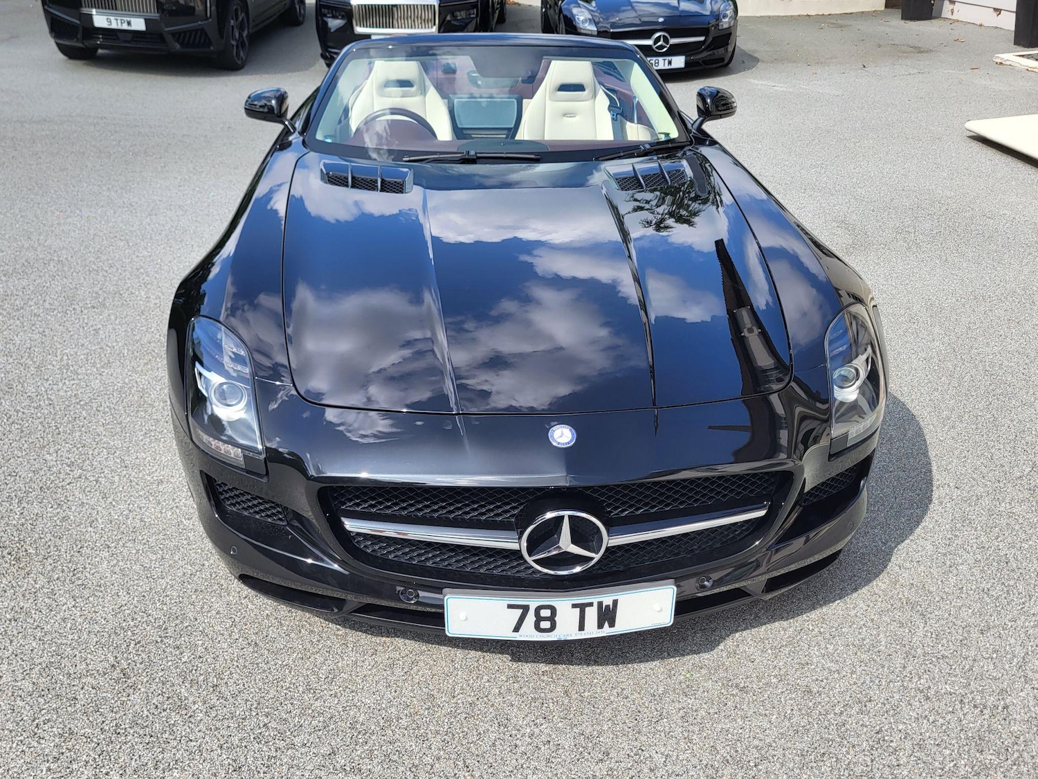 Used Mercedes-Benz SLS 2014 for sale - 76802427: Photo 2