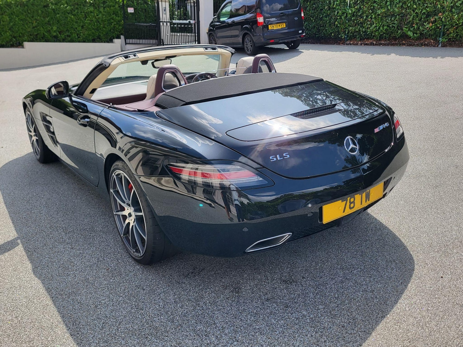 Used Mercedes-Benz SLS 2014 for sale - 76802427: Photo 5