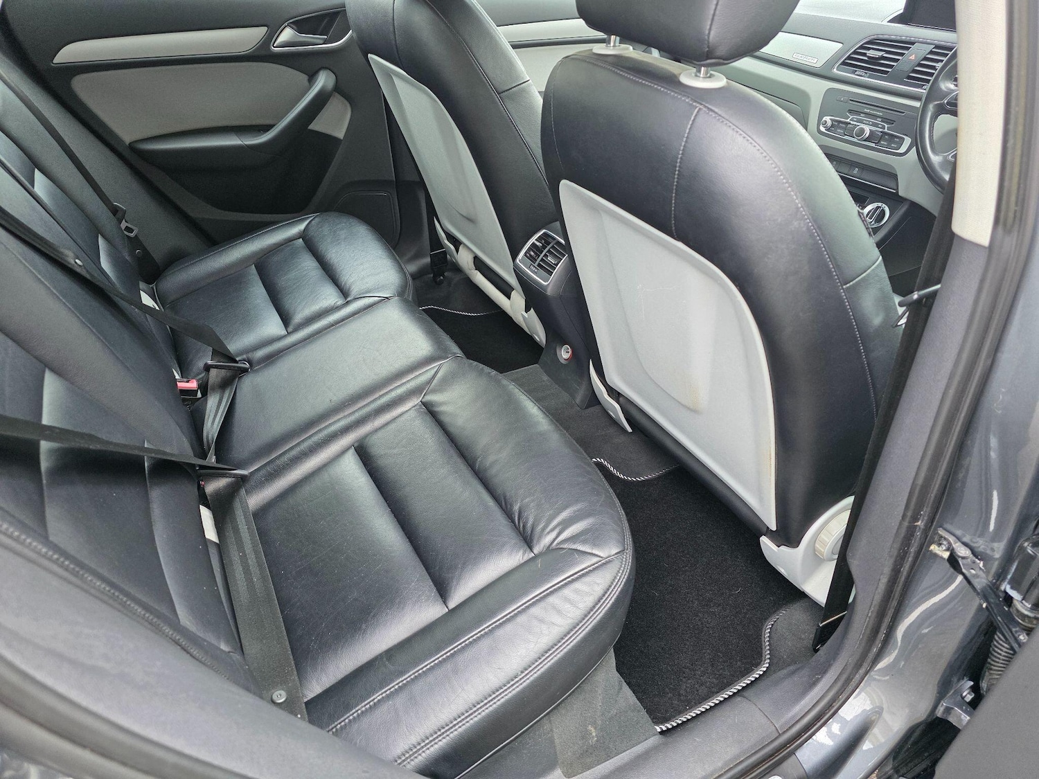 Used Audi Q3 2014 for sale - 77524812: Photo 16