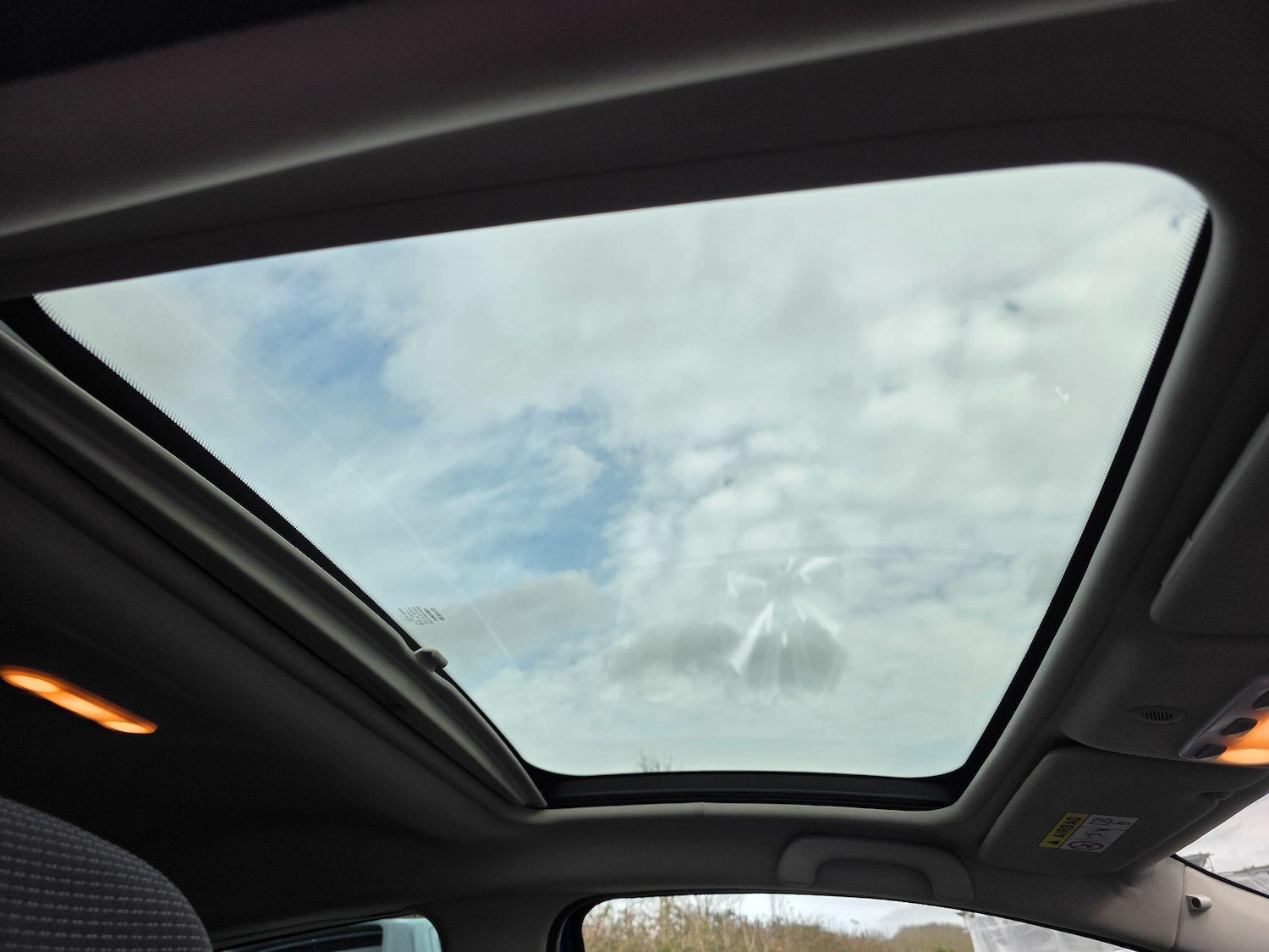 Used Renault Megane 2015 for sale - 77909795: Photo 14