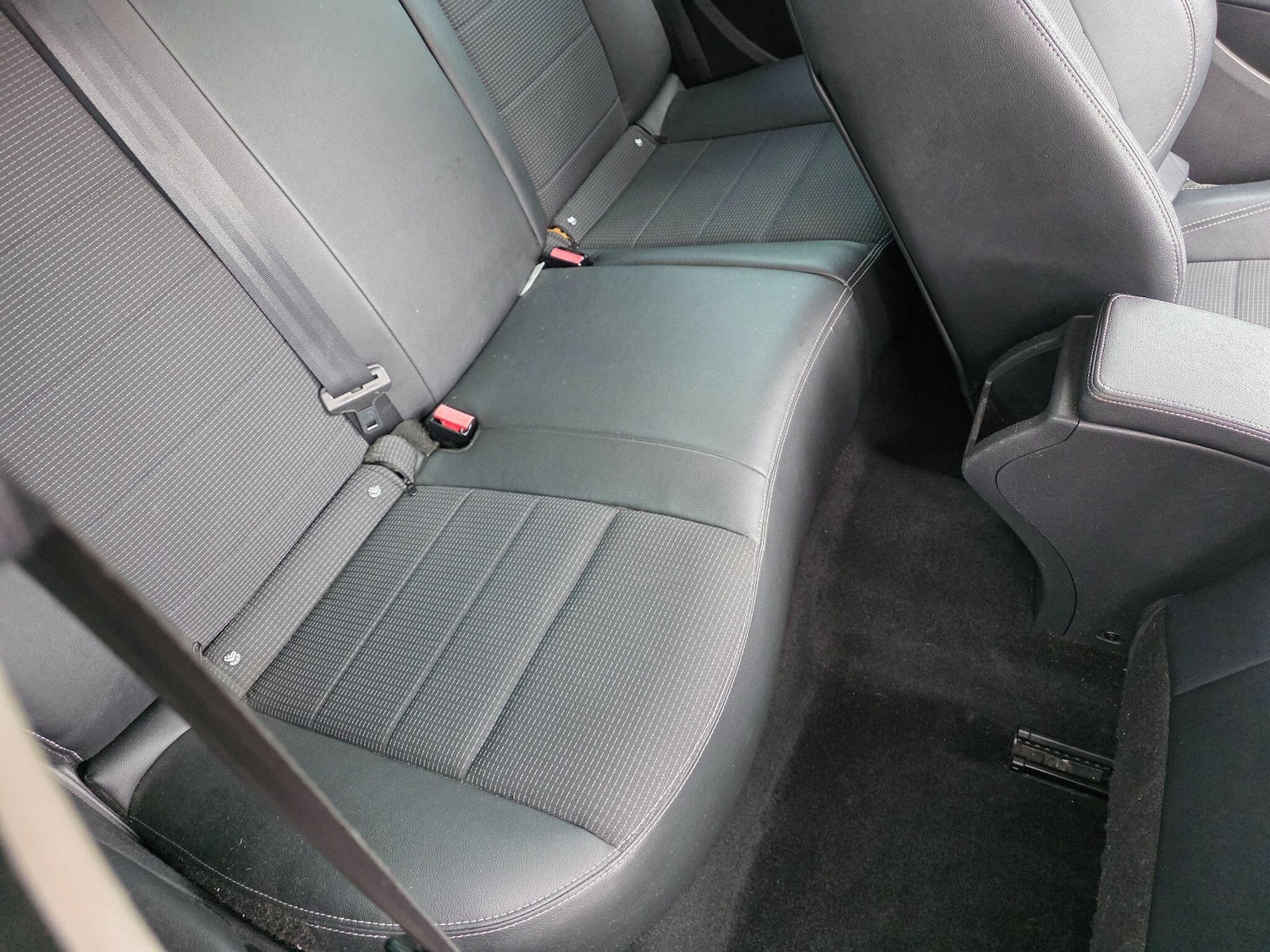 Used Renault Megane 2015 for sale - 77909795: Photo 20