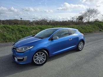 Used Renault Megane 2015 for sale - 77909795: Photo