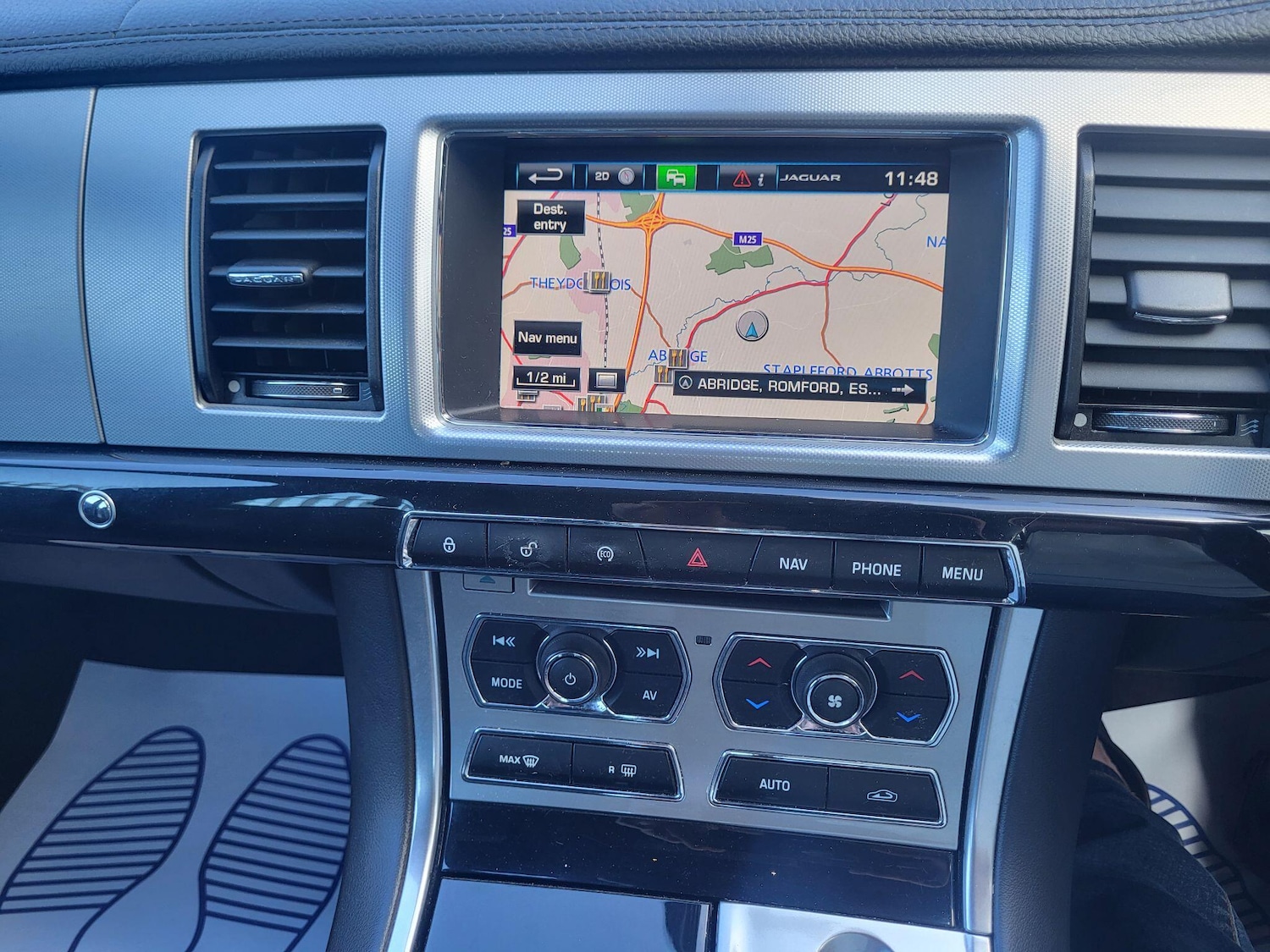 Used Jaguar XF 2014 for sale - 76537818: Photo 15