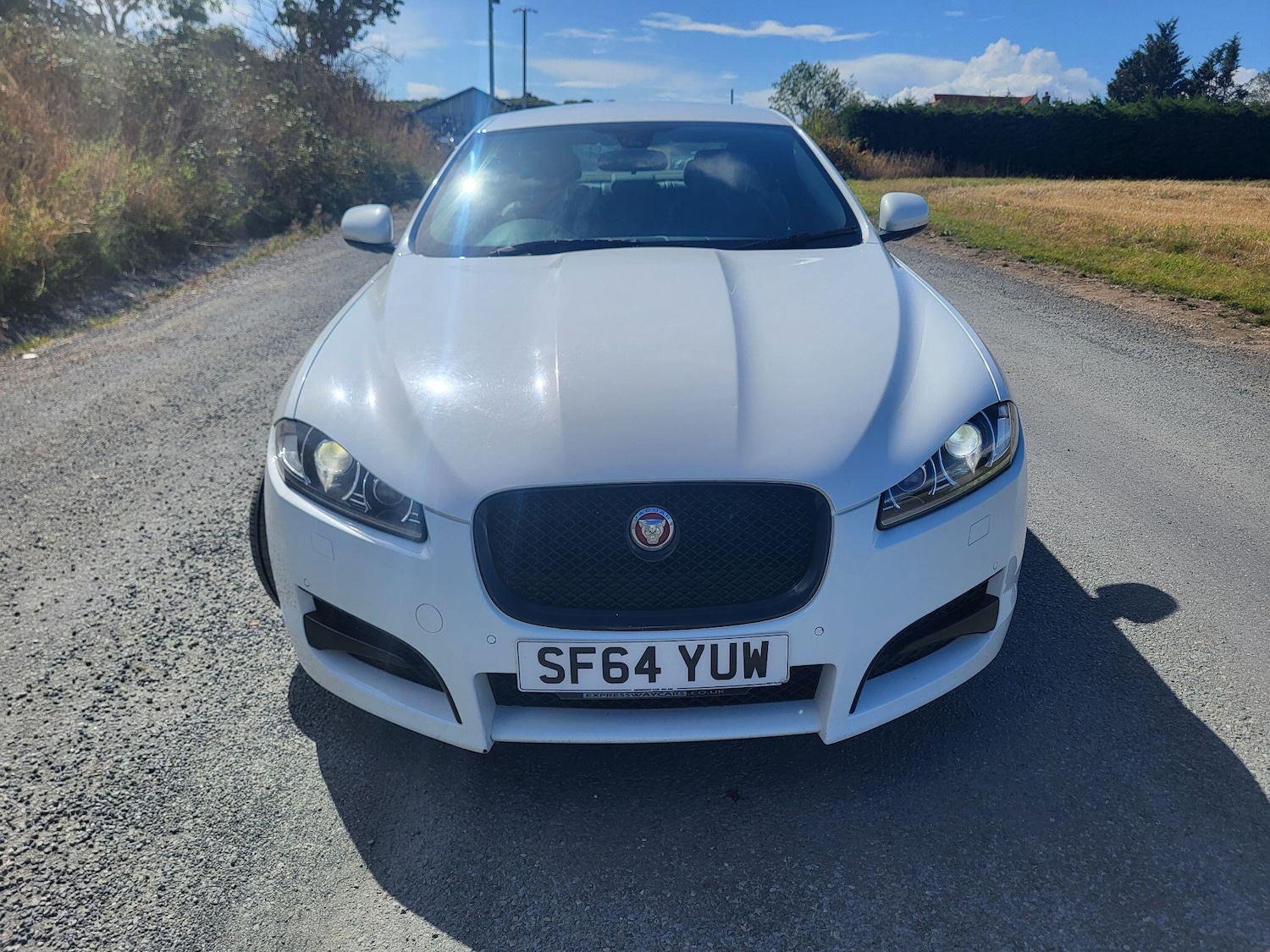 Used Jaguar XF 2014 for sale - 76537818: Photo 2