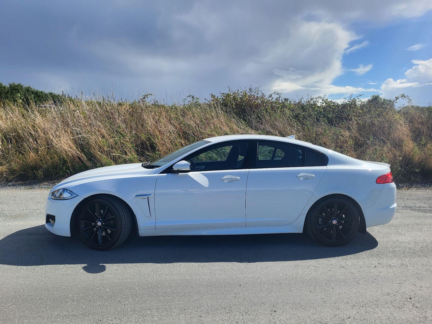 Used Jaguar XF 2014 for sale - 76537818: Photo 4