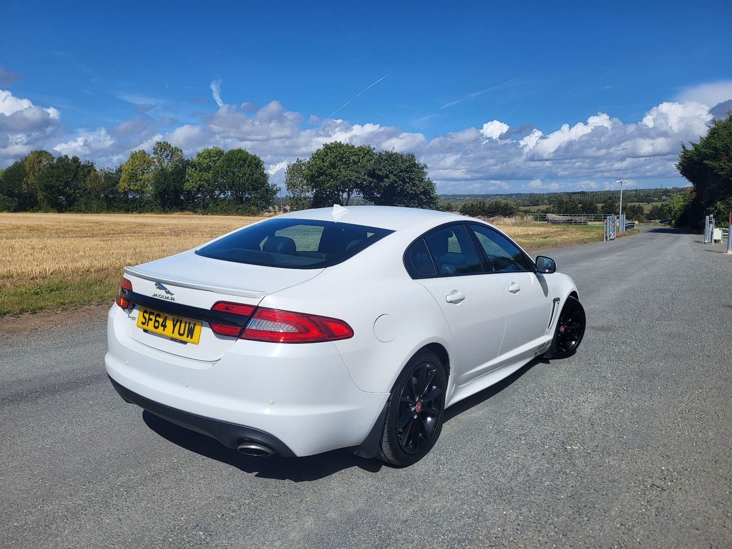 Used Jaguar XF 2014 for sale - 76537818: Photo 7