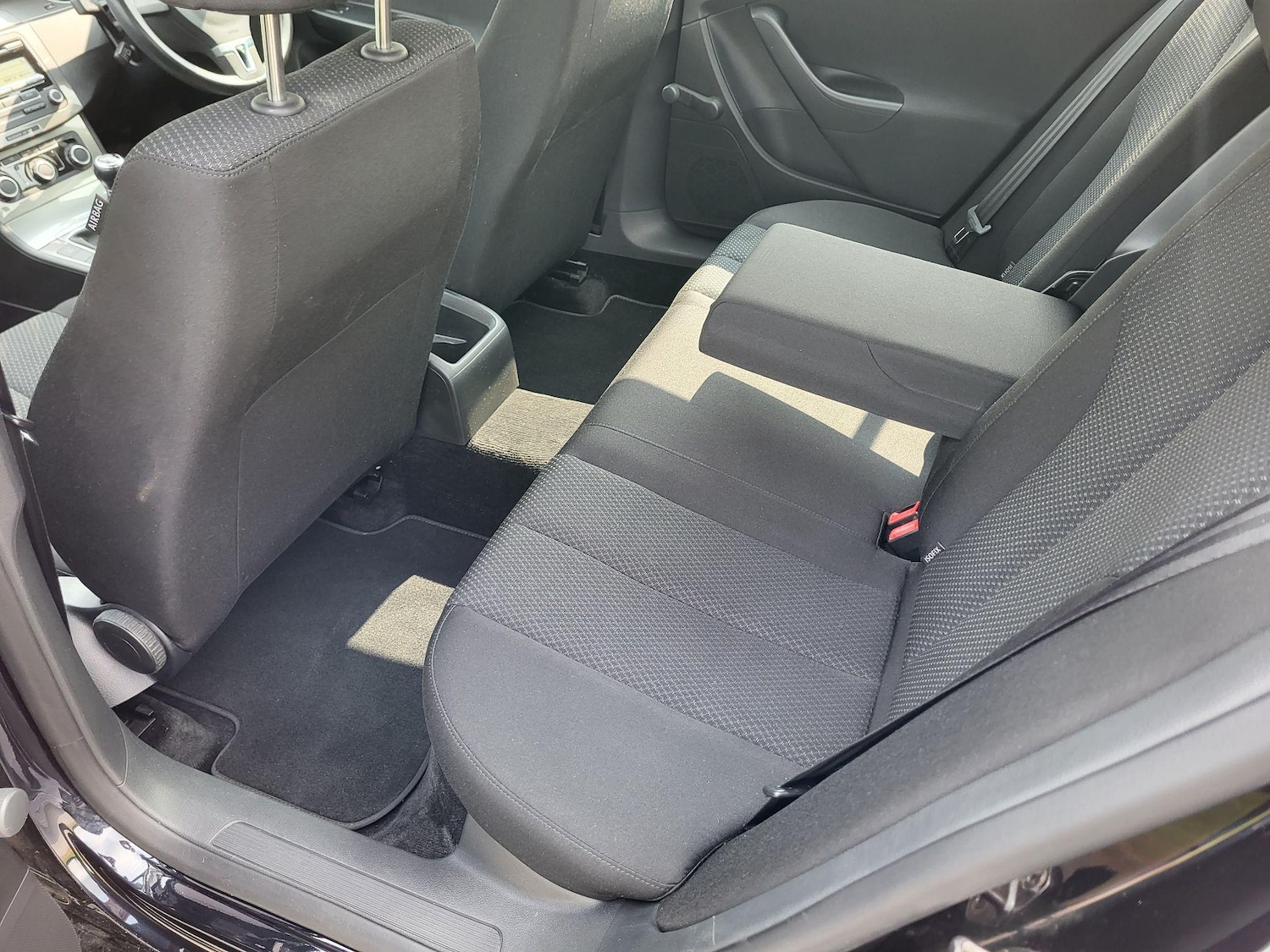 Used Volkswagen Passat 2011 for sale - 76538193: Photo 17