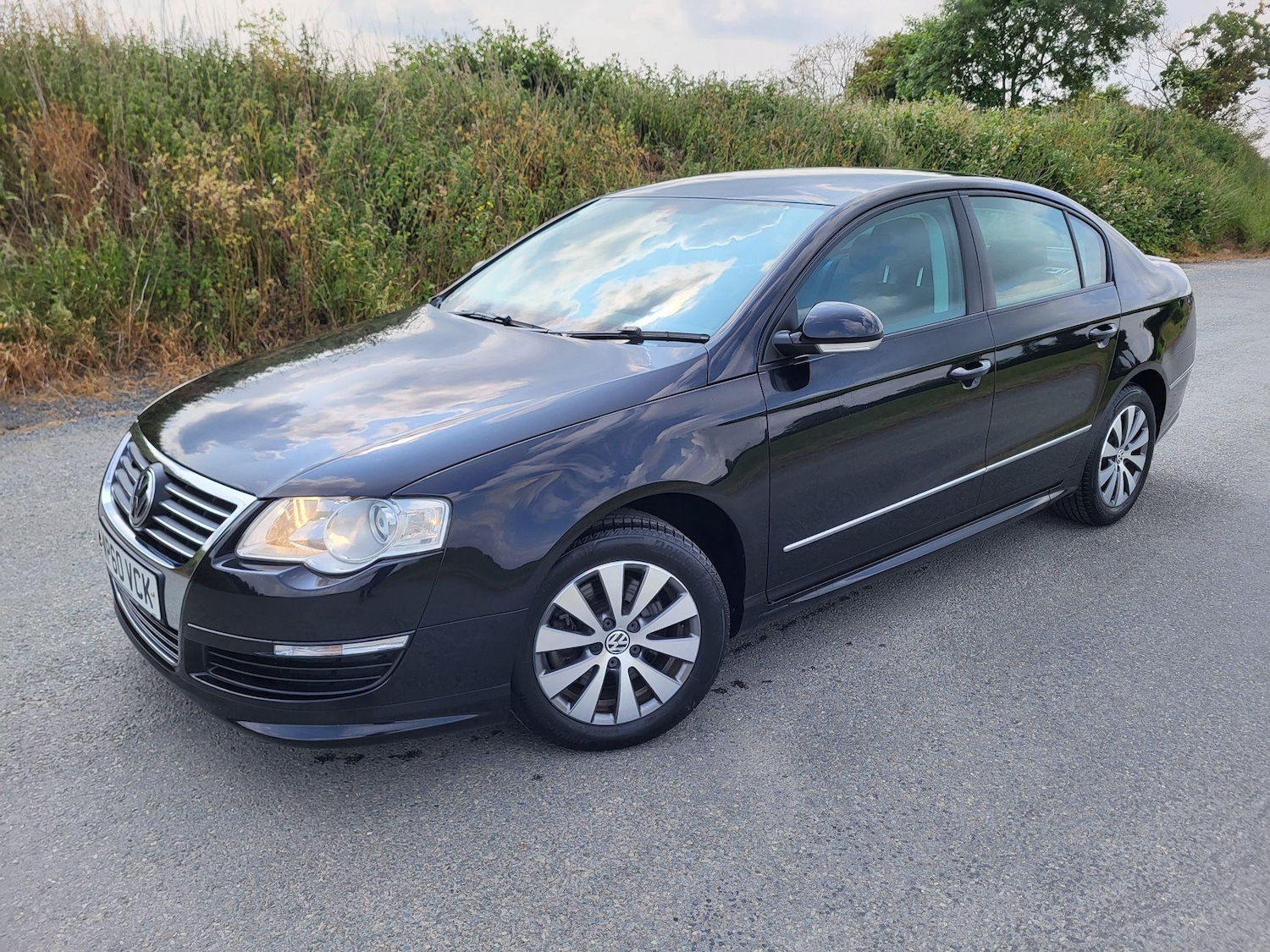 Used Volkswagen Passat 2011 for sale - 76538193: Photo 3