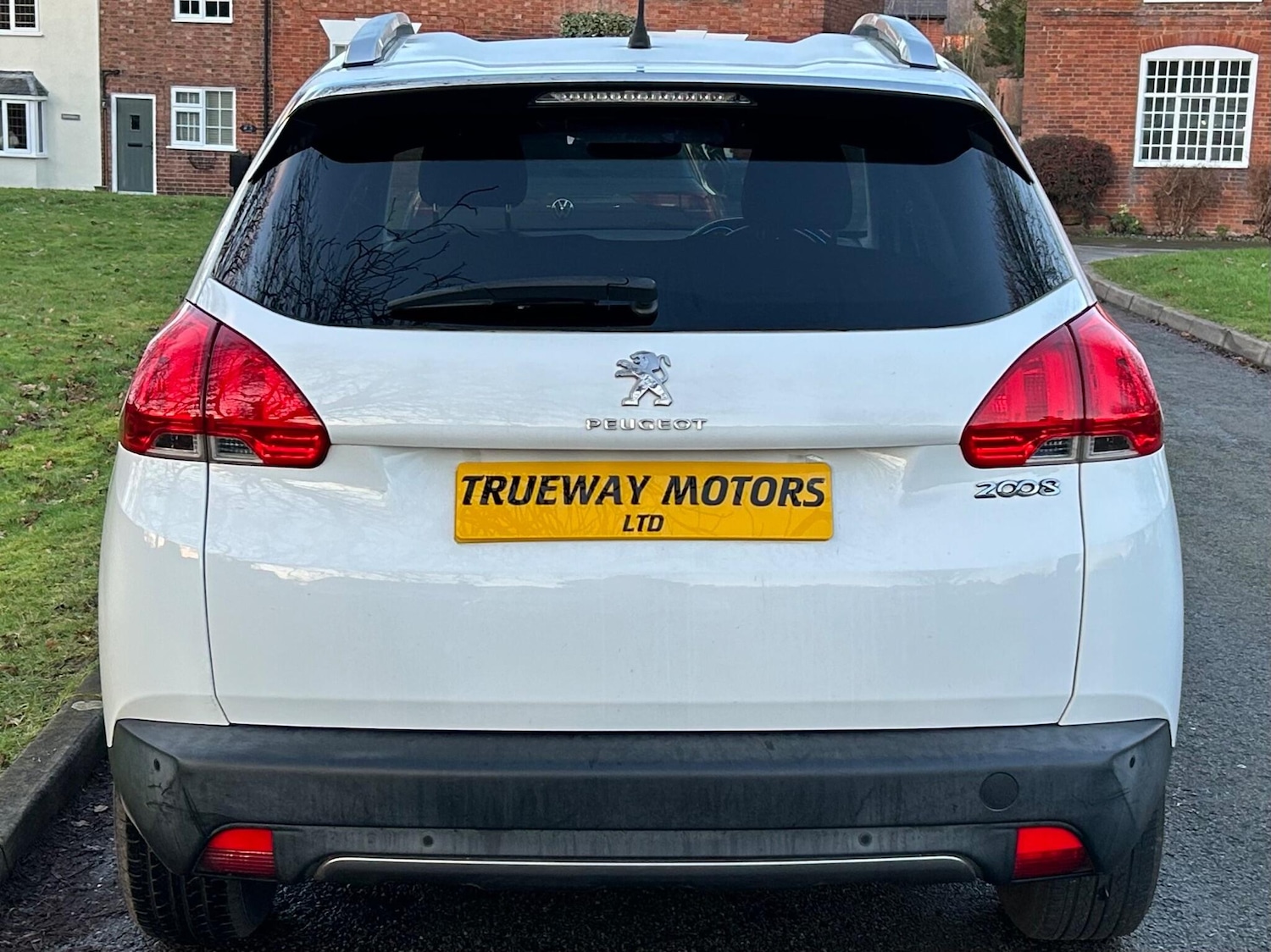 Used Peugeot 2008 2015 for sale - 77550268: Photo 14